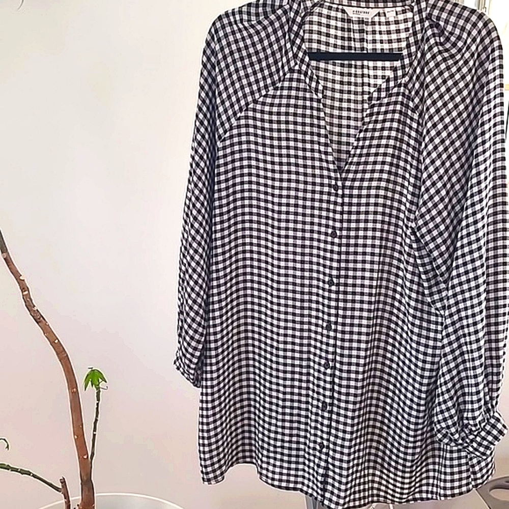 Blouse by signature reitmans XXL